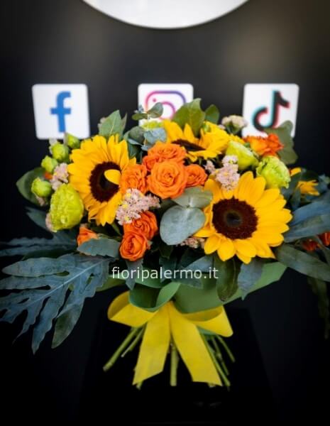 bouquet di stagione tendente al giallo